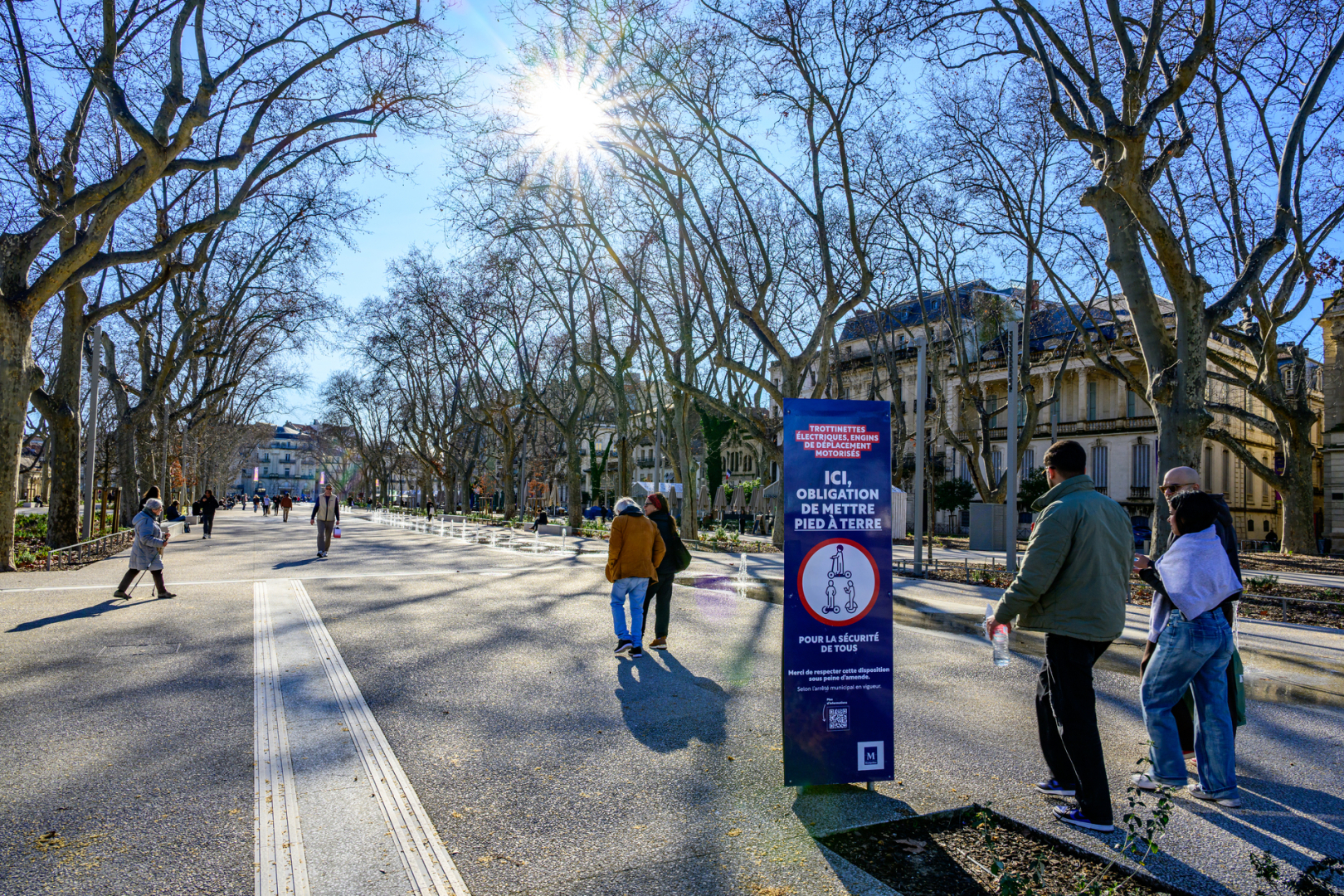 L'interdiction concerne notamment l'esplanade Charles-de-Gaulle