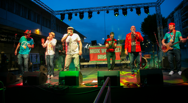 Photo du groupe occitan Nux Vomica