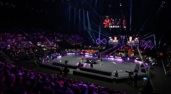 Sud de France Arena en configuration tennis de table